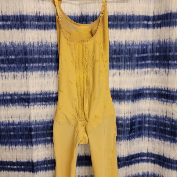 FAJAS MYD 0478 HIGH COMPRESSION HIGH BACK WITH HOOKS - Picture 4 of 8